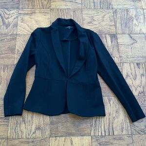 Quince Ponte Blazer size M